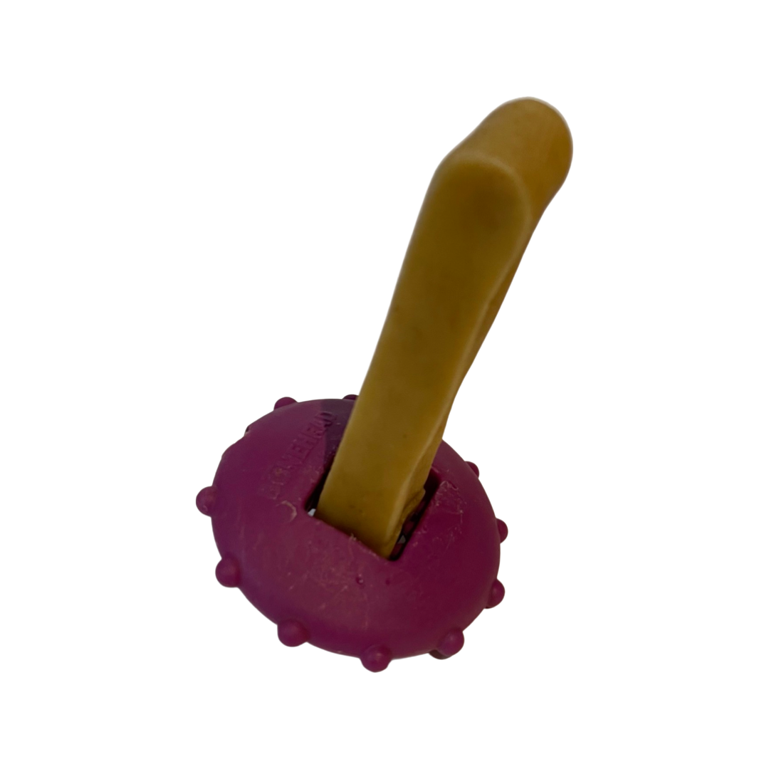 Happy Chew fromage de yak médium au Québec, dog chew yak cheese in Quebec, yak cheese holder