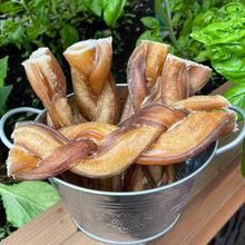 Load image into Gallery viewer, Happy Chew bully stick tressé jumbo au Québec, Happy Chew braided jumbo bully stick in Quebec
